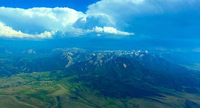 Big Sky Country Airplane Views
